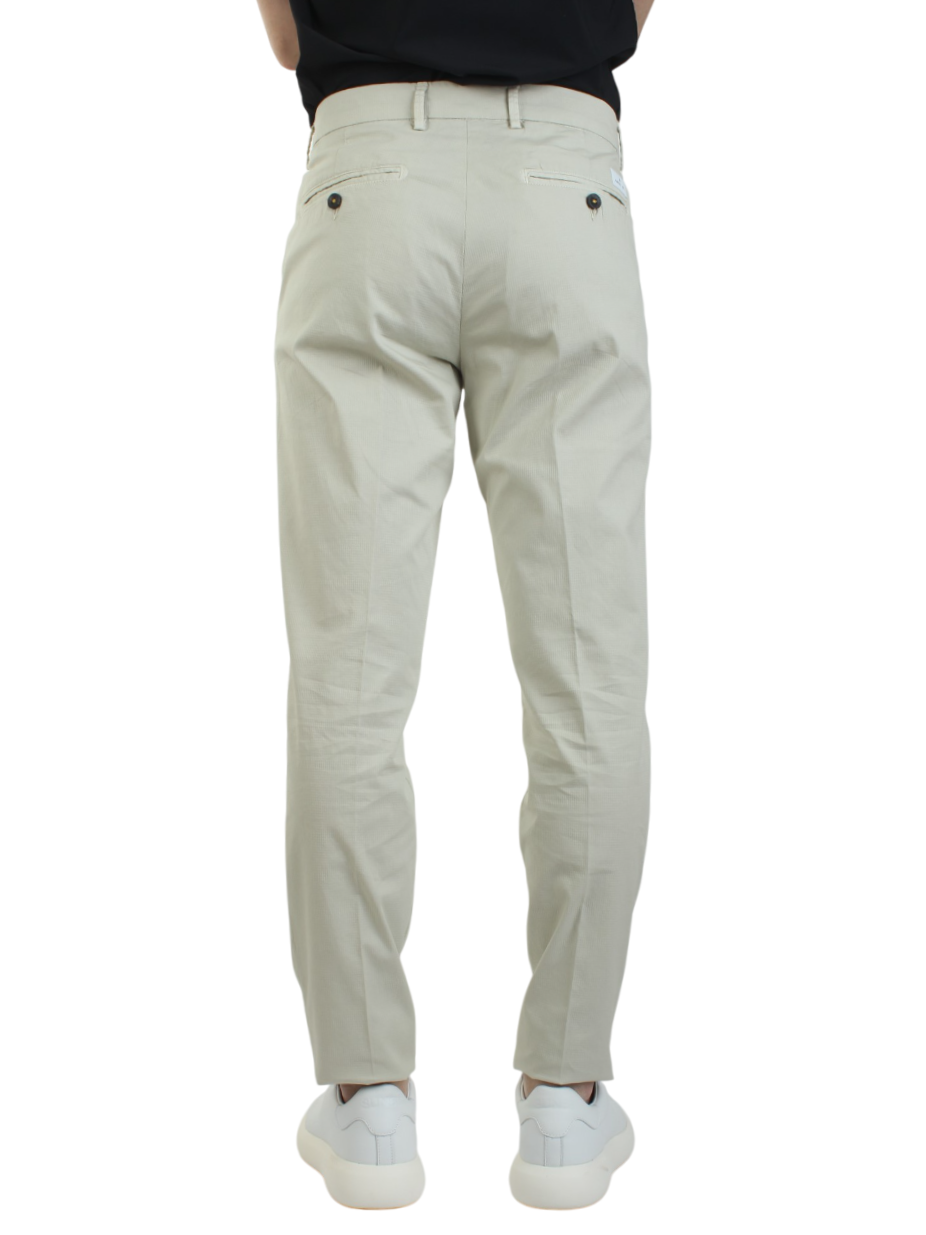 Manuel Ritz pantaloni slim fit con pinces beige