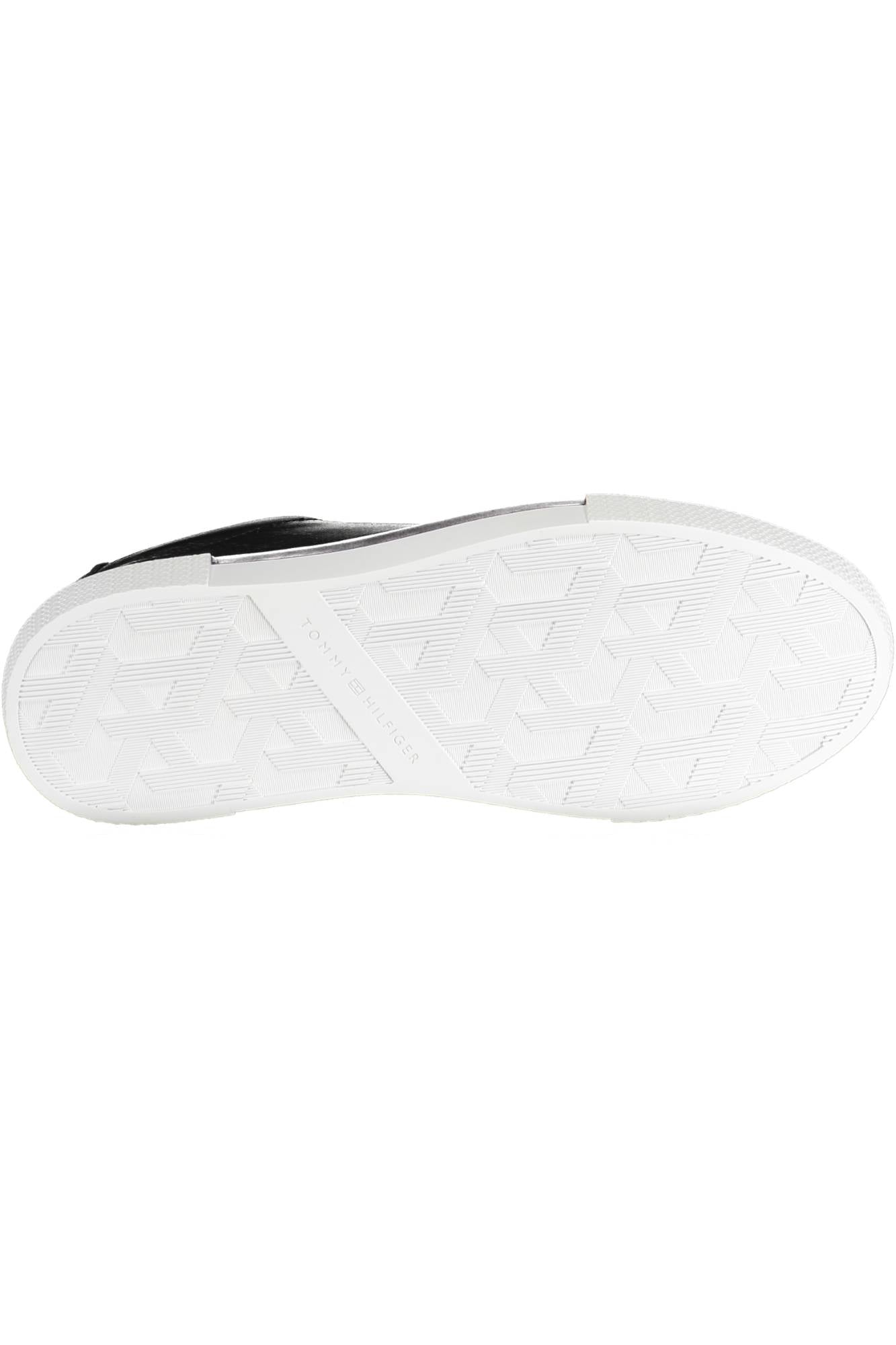 TOMMY HILFIGER SNEAKERS